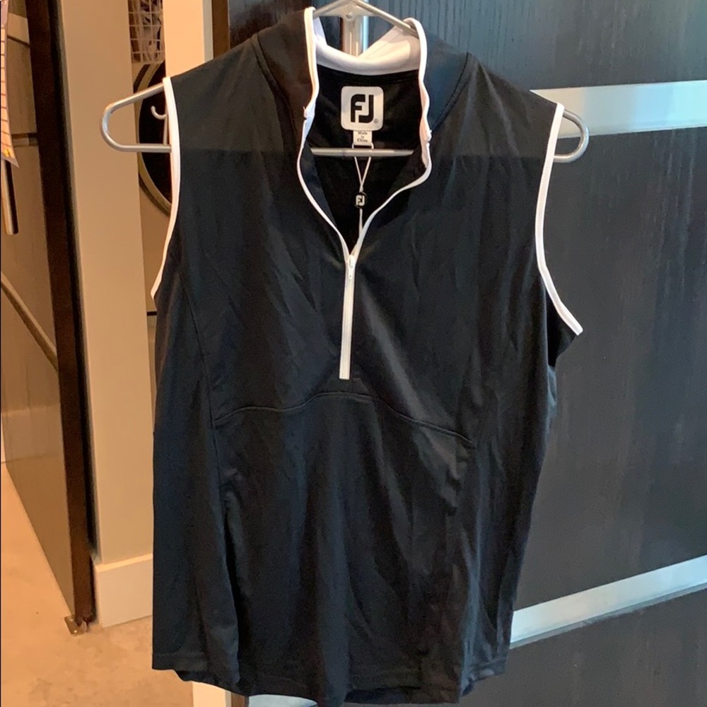 Foot joy Women’s sleeveless golf shirt